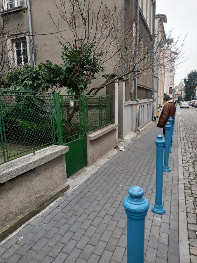 Апартамент Топ Център Бургас Bagian luar foto
