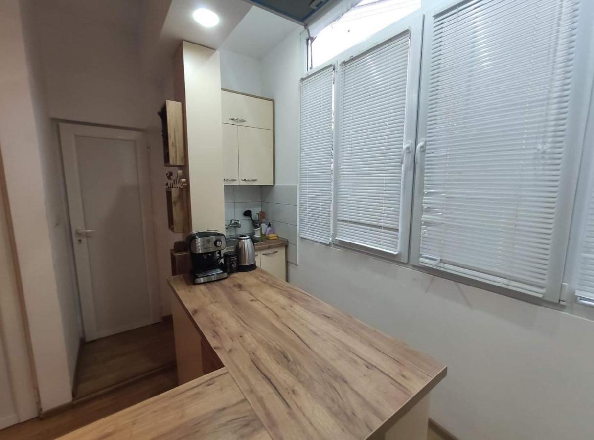 Апартамент Топ Център Бургас Bagian luar foto