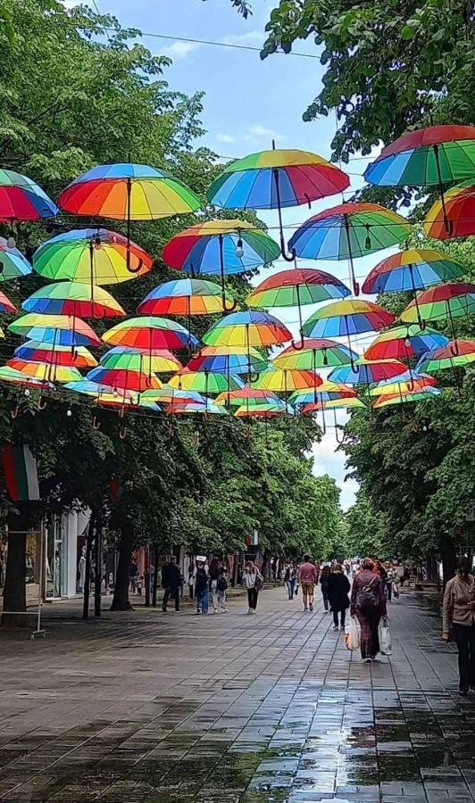 Апартамент Топ Център Бургас Bagian luar foto